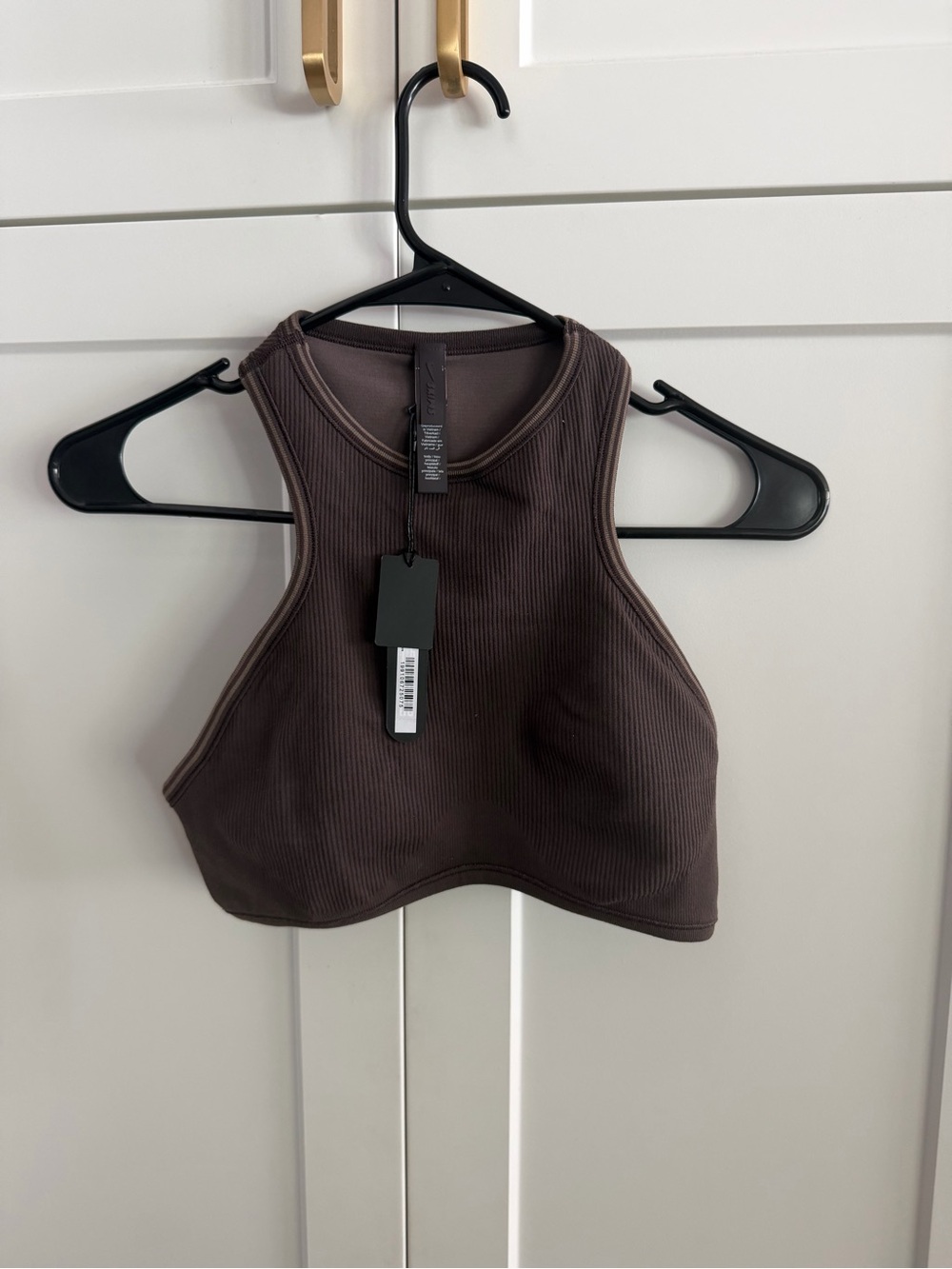 Skims Nike Ribbed High-Neck Crop Tank - Dark Brown